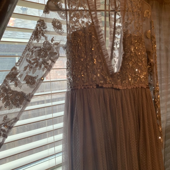 Needle & Thread Eleanor layered gowns available in pink and grey gray - Picture 4 of 7